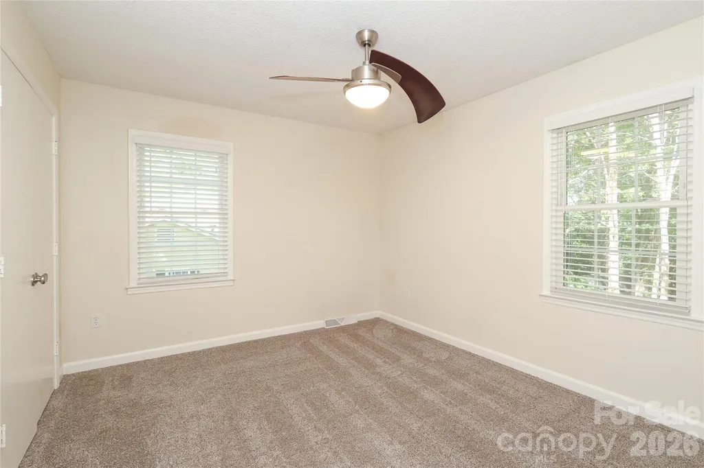2248 Lawton Bluff Road Charlotte NC 28226