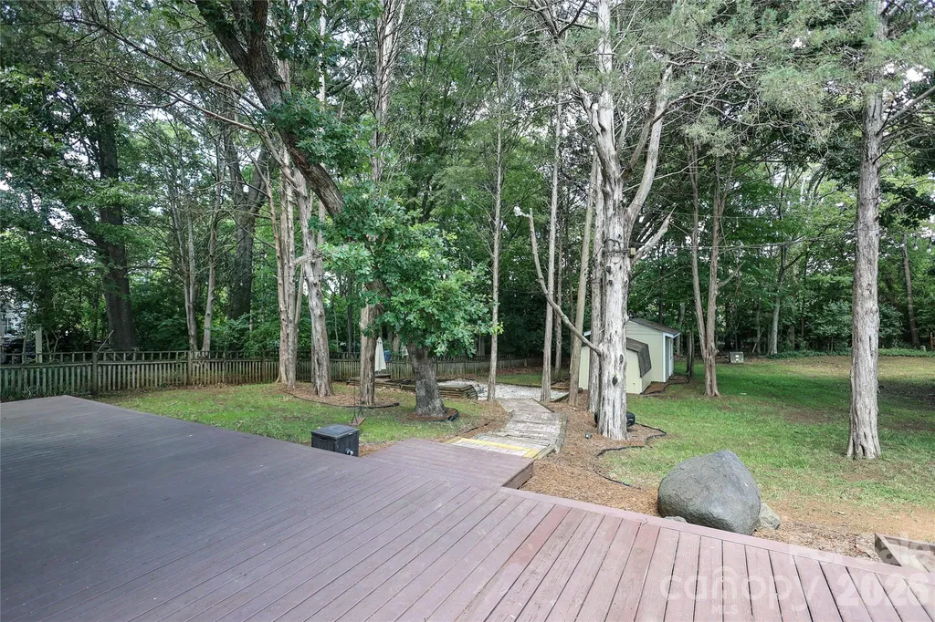 2248 Lawton Bluff Road Charlotte NC 28226