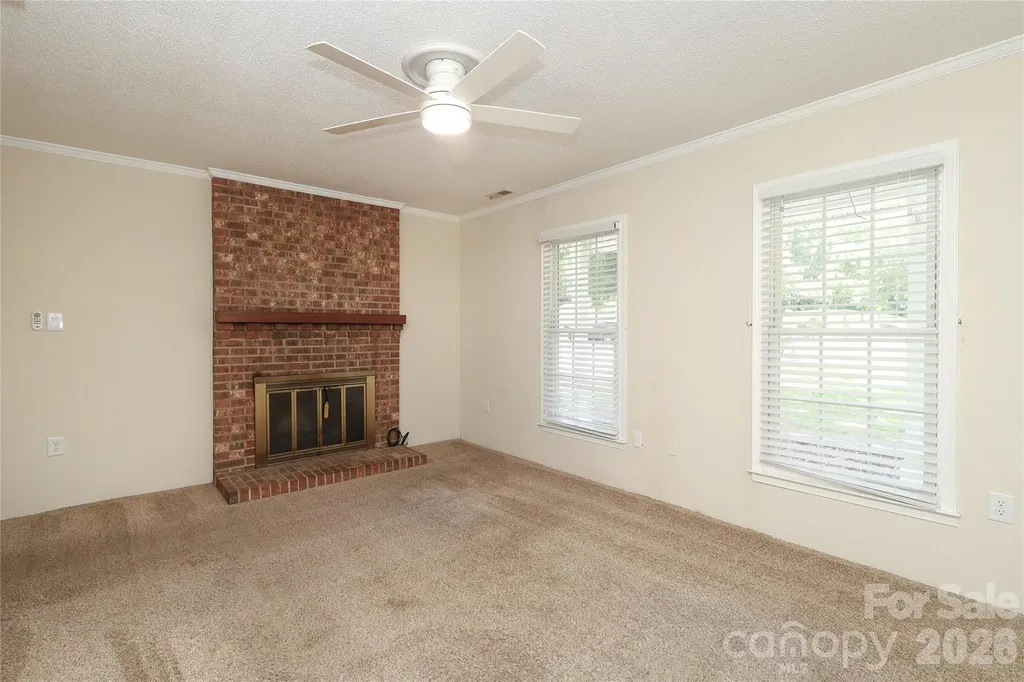 2248 Lawton Bluff Road Charlotte NC 28226