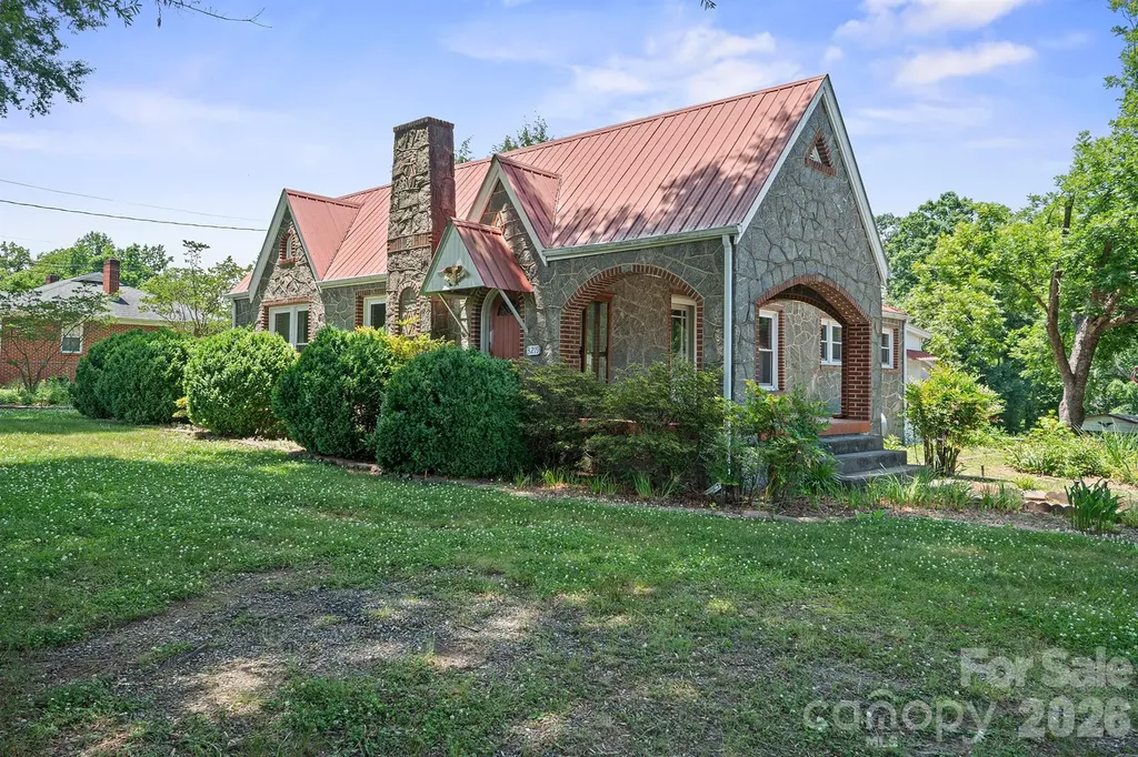 3219 Us 70 Highway E Morganton NC 28655