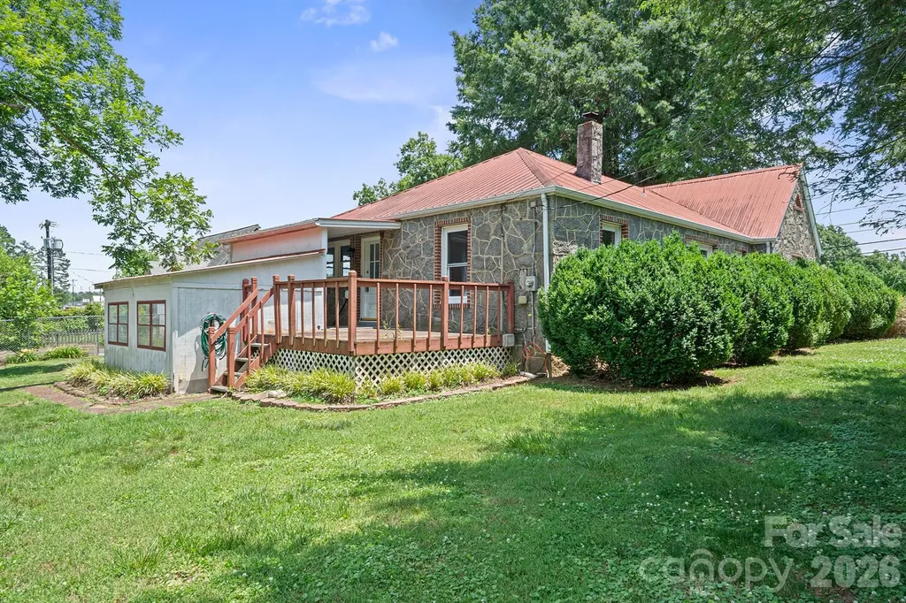 3219 Us 70 Highway E Morganton NC 28655