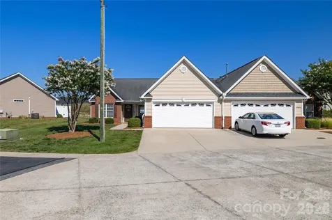 1306 Bayswater Drive High Point NC 27265