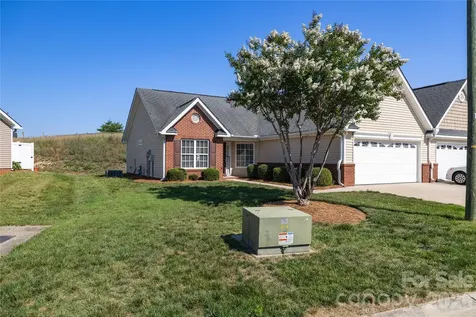1306 Bayswater Drive High Point NC 27265