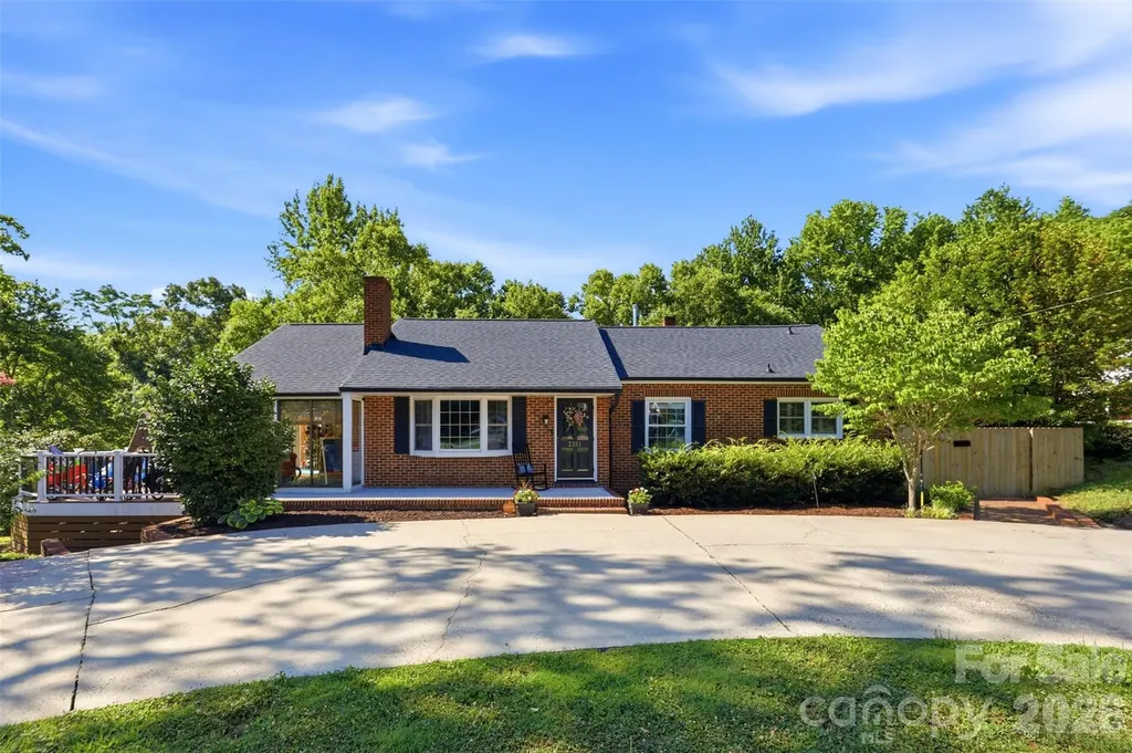 2201 Armstrong Park Drive Gastonia NC 28054