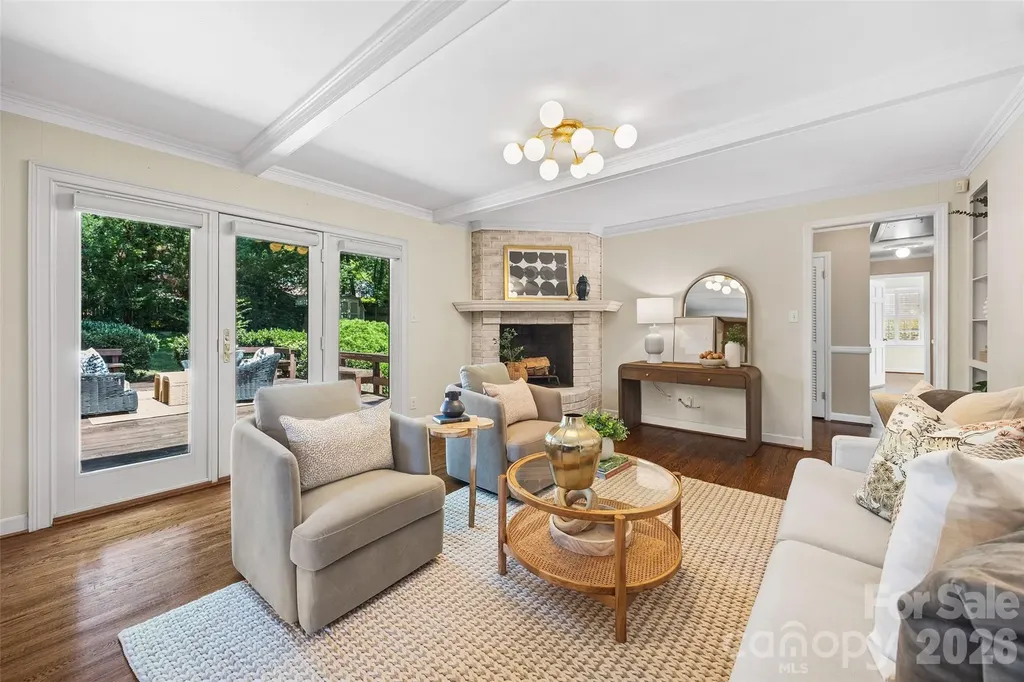 3826 Severn Avenue Charlotte NC 28210