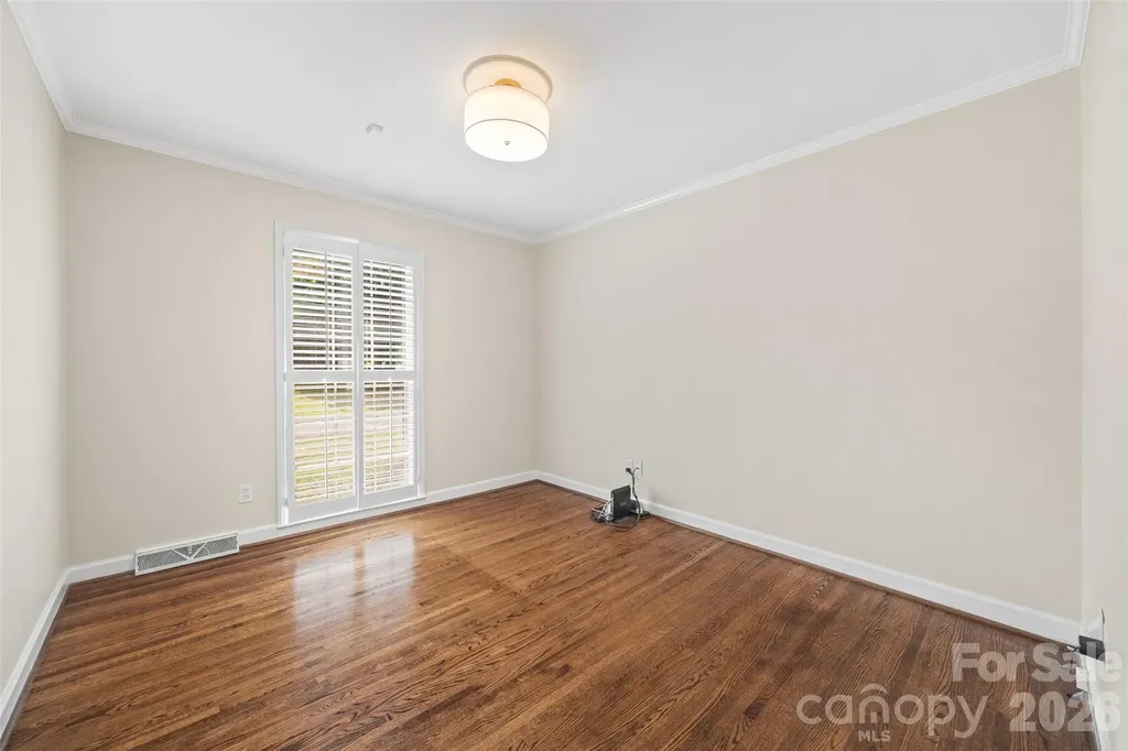 3826 Severn Avenue Charlotte NC 28210