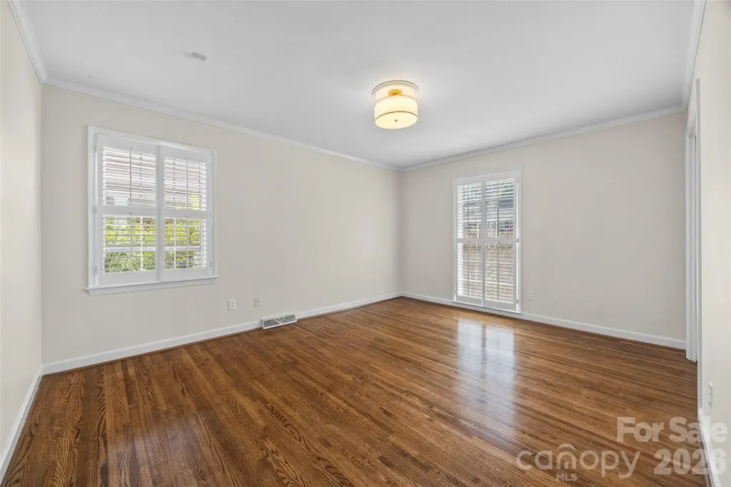 3826 Severn Avenue Charlotte NC 28210