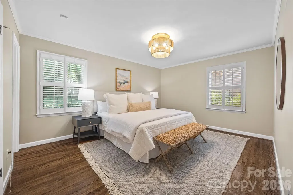 3826 Severn Avenue Charlotte NC 28210