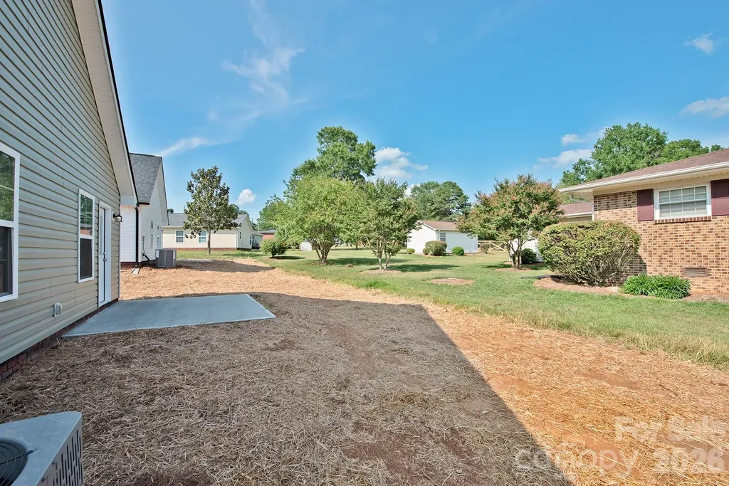 127 S Beaver Street Landis NC 28088