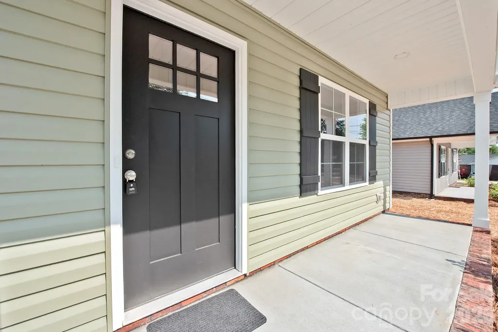 127 S Beaver Street Landis NC 28088
