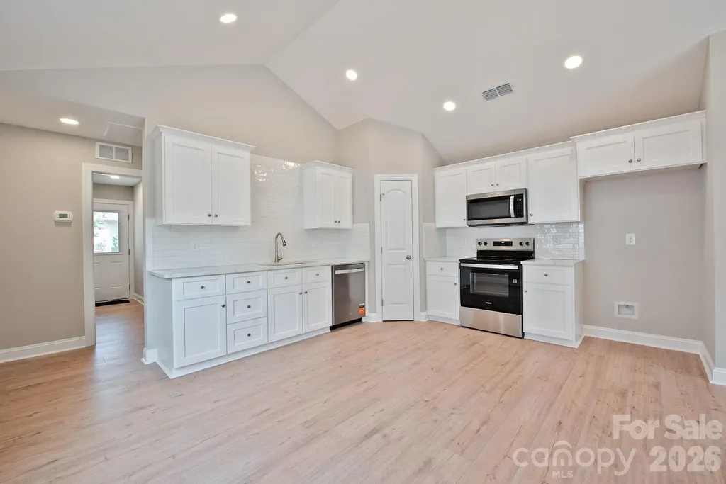 127 S Beaver Street Landis NC 28088
