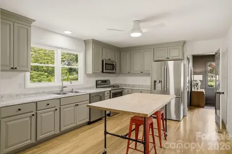 181 Woodlynn Drive Charlotte NC 28214