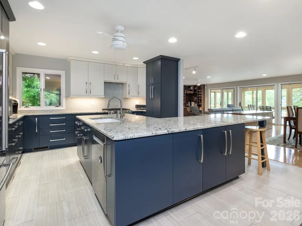 20 Guwa Court Brevard NC 28712
