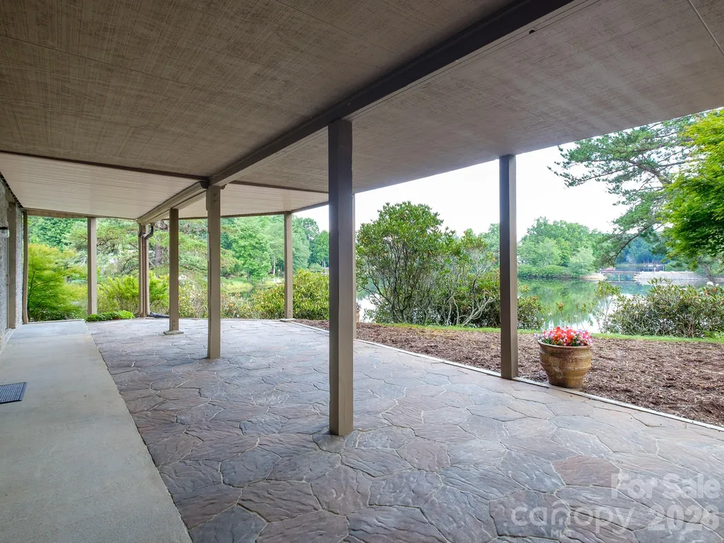 20 Guwa Court Brevard NC 28712