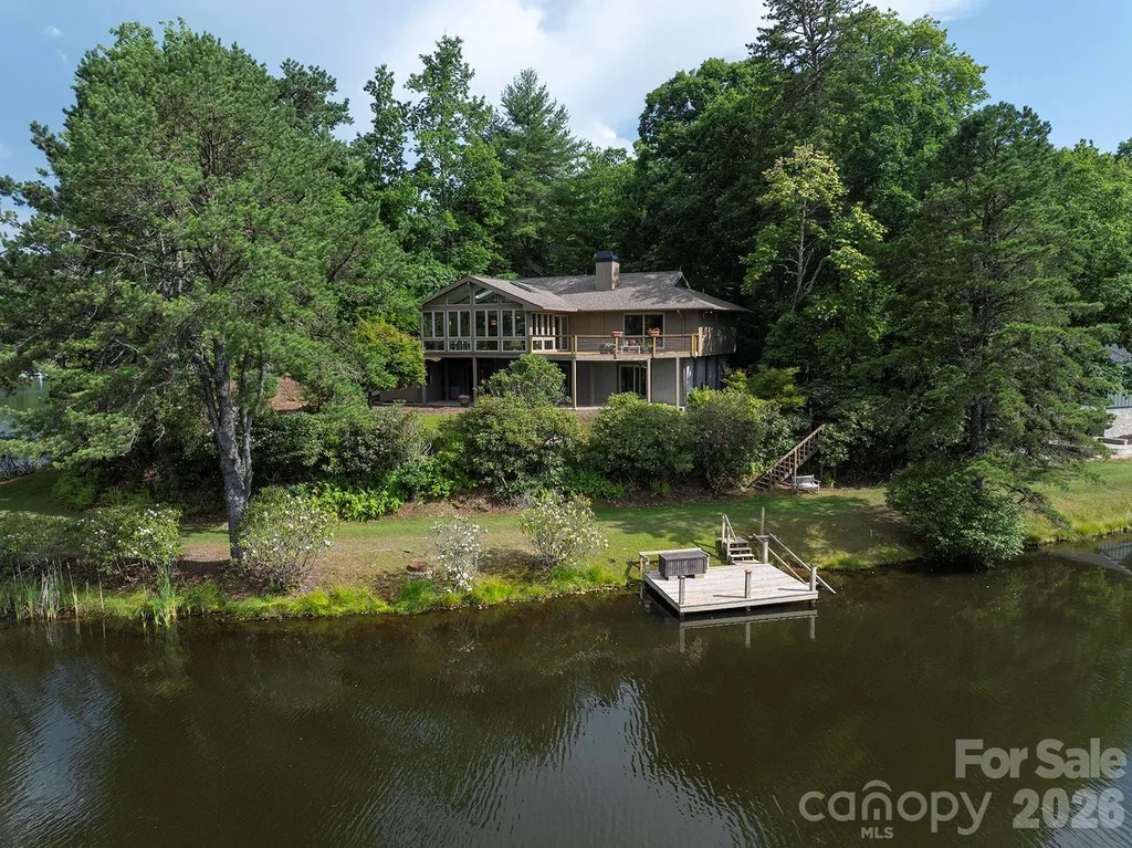 20 Guwa Court Brevard NC 28712