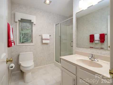 20 Guwa Court Brevard NC 28712