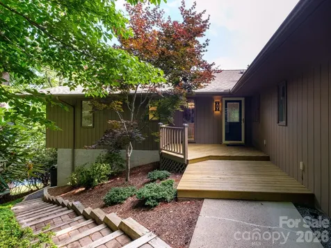 20 Guwa Court Brevard NC 28712