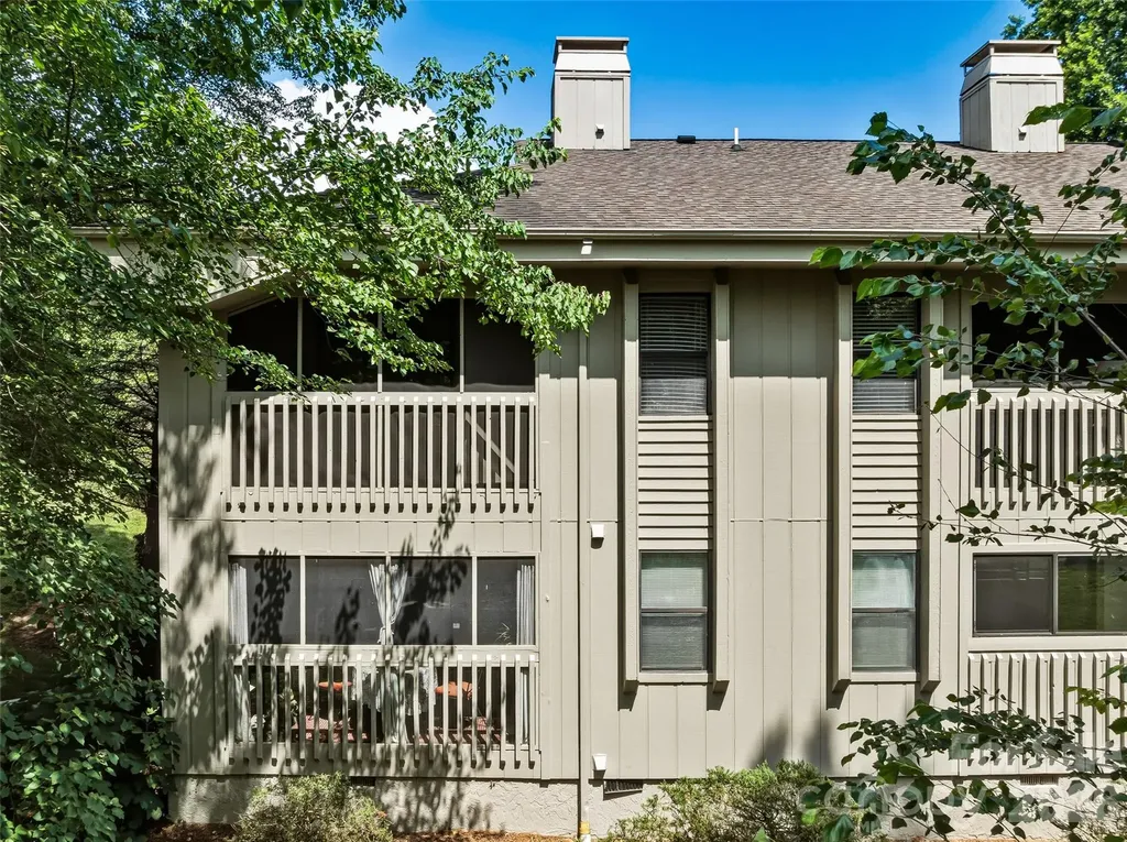 106 Abbey Circle Asheville NC 28805