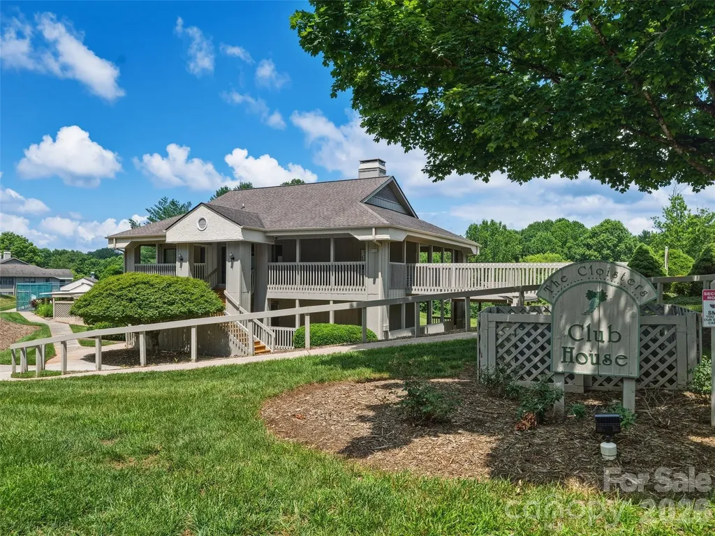 106 Abbey Circle Asheville NC 28805