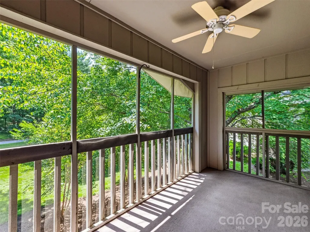 106 Abbey Circle Asheville NC 28805