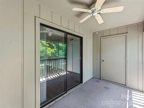 106 Abbey Circle Asheville NC 28805
