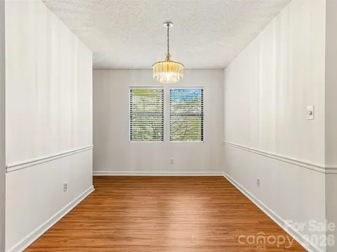 106 Abbey Circle Asheville NC 28805
