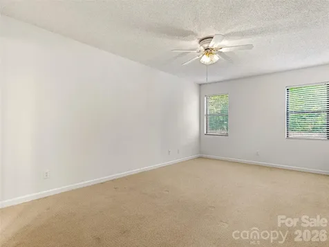 106 Abbey Circle Asheville NC 28805
