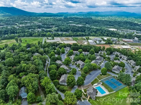 106 Abbey Circle Asheville NC 28805