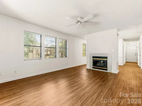 106 Abbey Circle Asheville NC 28805