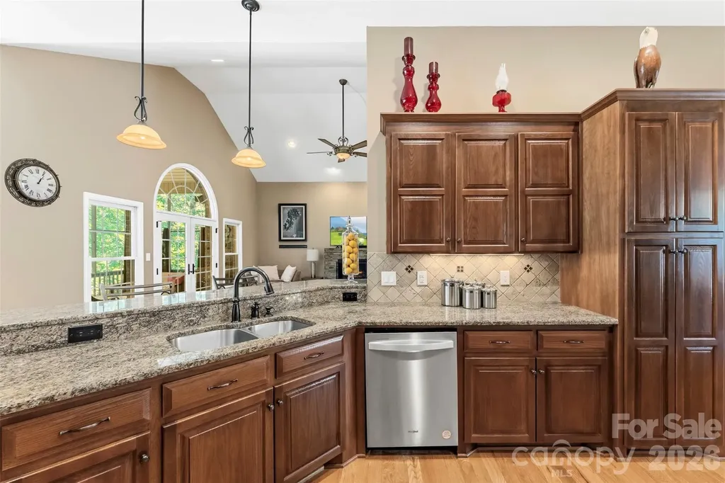 543 Kenway Loop Mooresville NC 28117