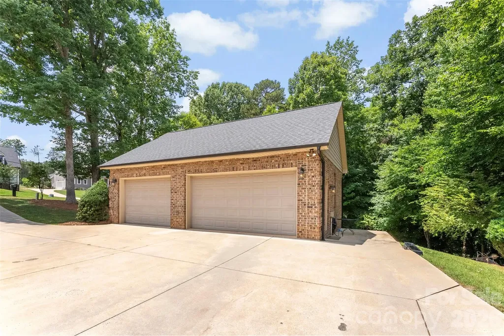 543 Kenway Loop Mooresville NC 28117