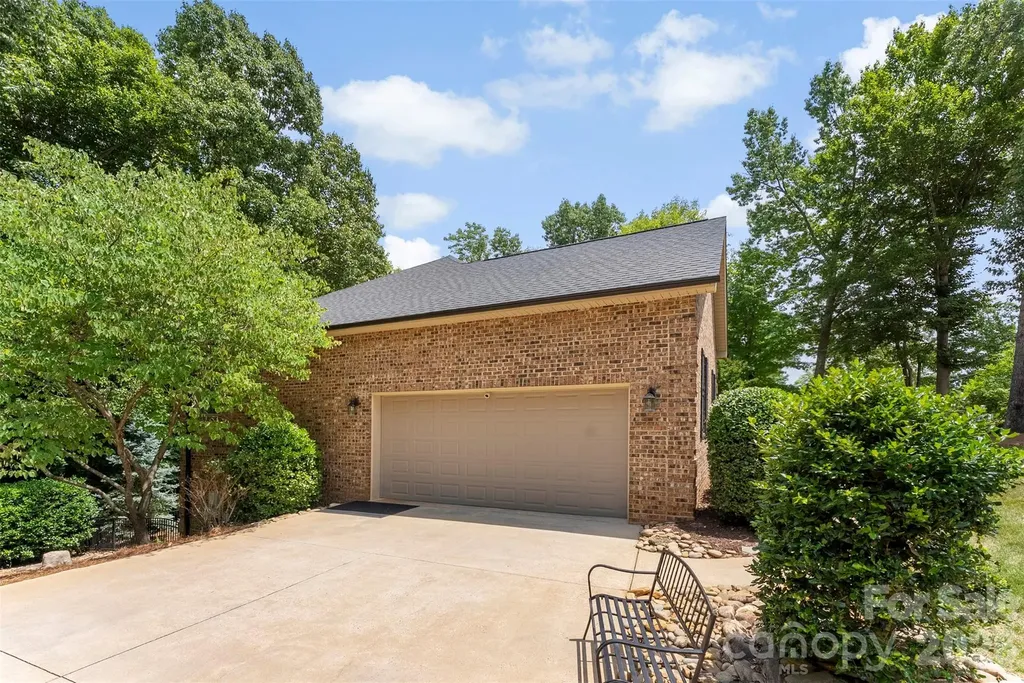 543 Kenway Loop Mooresville NC 28117