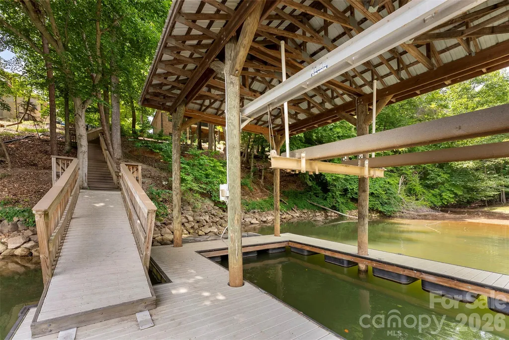 543 Kenway Loop Mooresville NC 28117