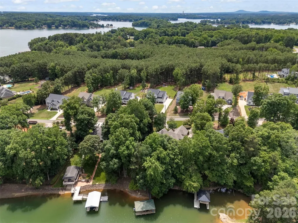 543 Kenway Loop Mooresville NC 28117