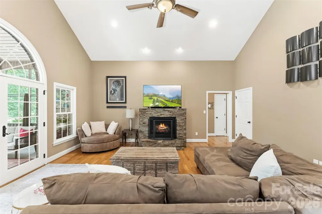 543 Kenway Loop Mooresville NC 28117