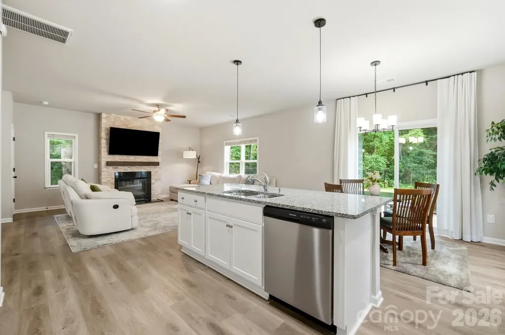 4005 Ruth Creek Court Charlotte NC 28216