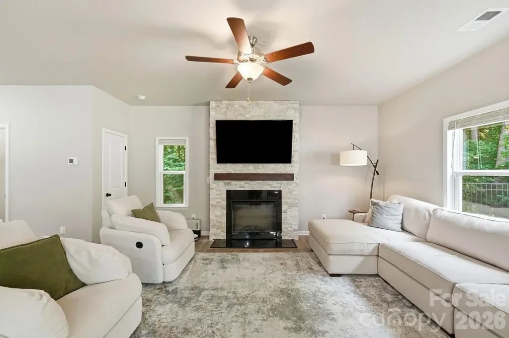 4005 Ruth Creek Court Charlotte NC 28216