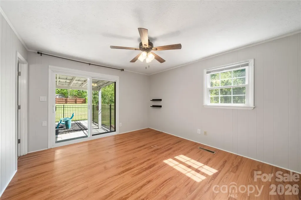 7 Lula Cove Road Weaverville NC 28787