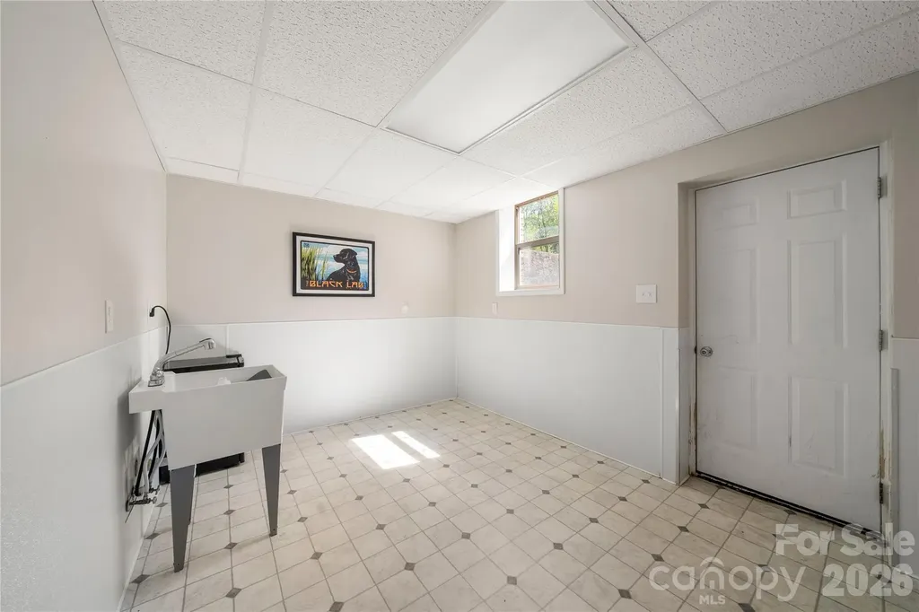 7 Lula Cove Road Weaverville NC 28787