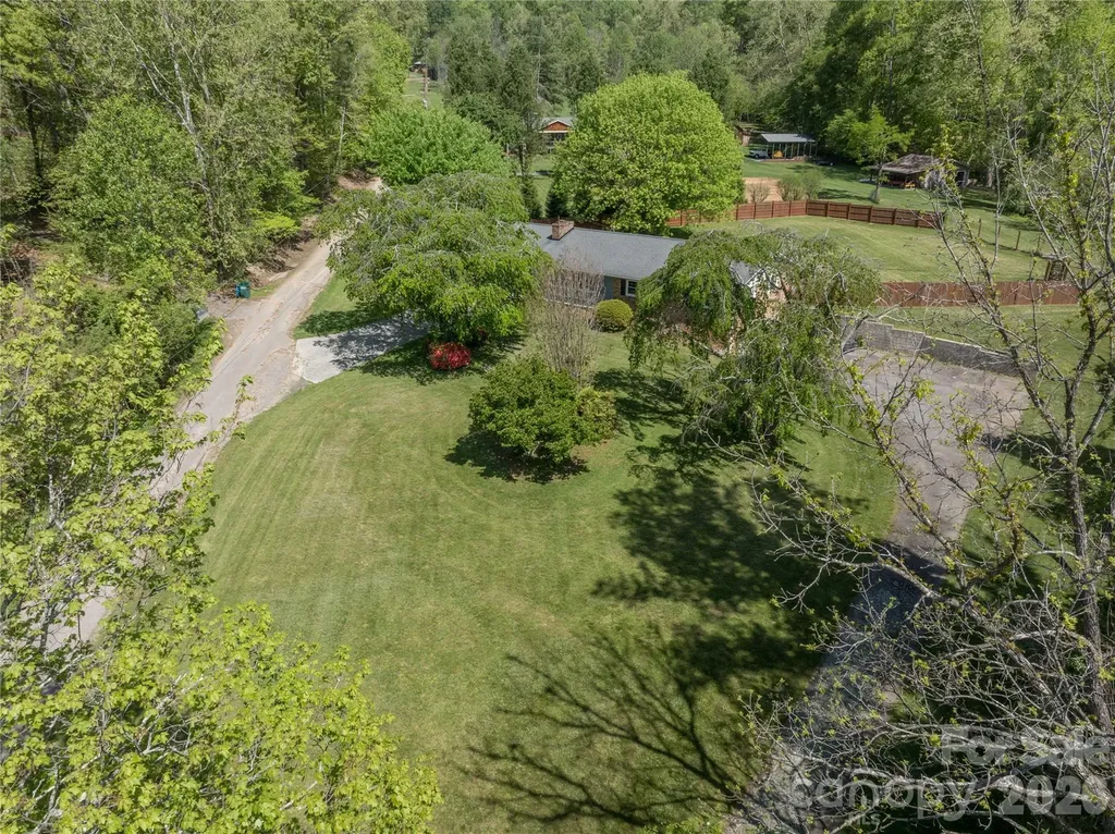 7 Lula Cove Road Weaverville NC 28787