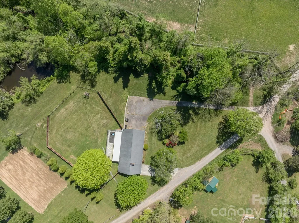7 Lula Cove Road Weaverville NC 28787