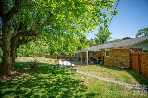 7 Lula Cove Road Weaverville NC 28787