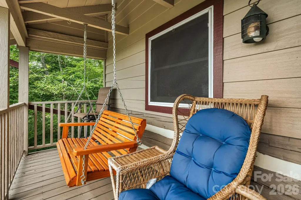 692 Mckinney Gap Drive Mars Hill NC 28754