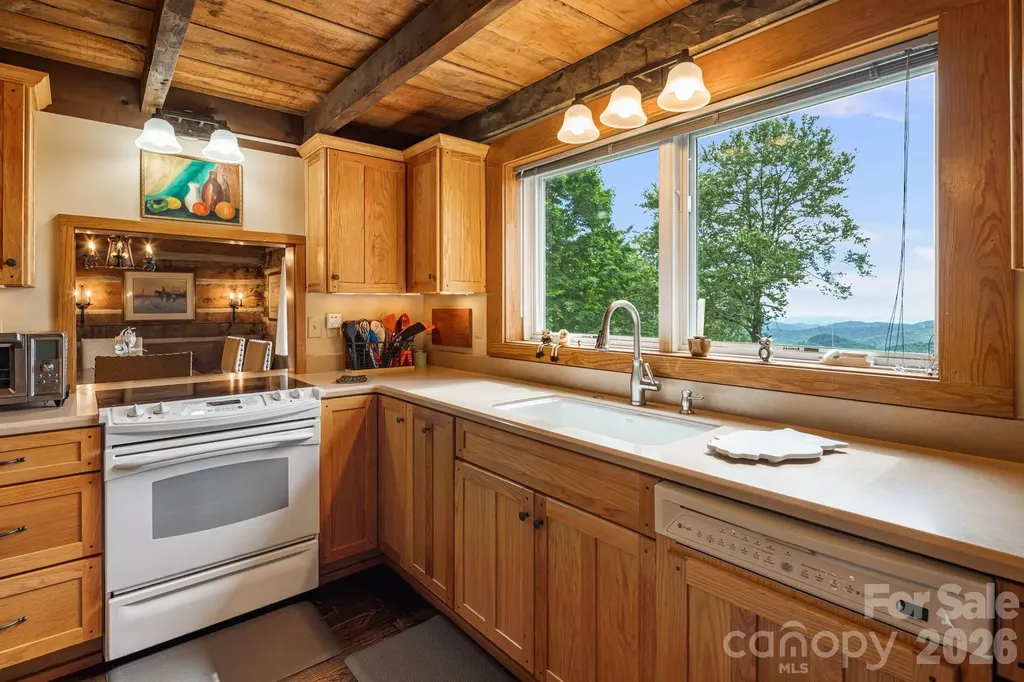 692 Mckinney Gap Drive Mars Hill NC 28754