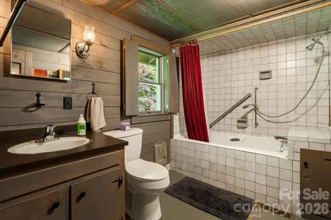 692 Mckinney Gap Drive Mars Hill NC 28754