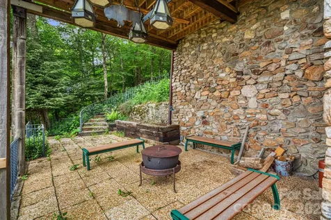 692 Mckinney Gap Drive Mars Hill NC 28754