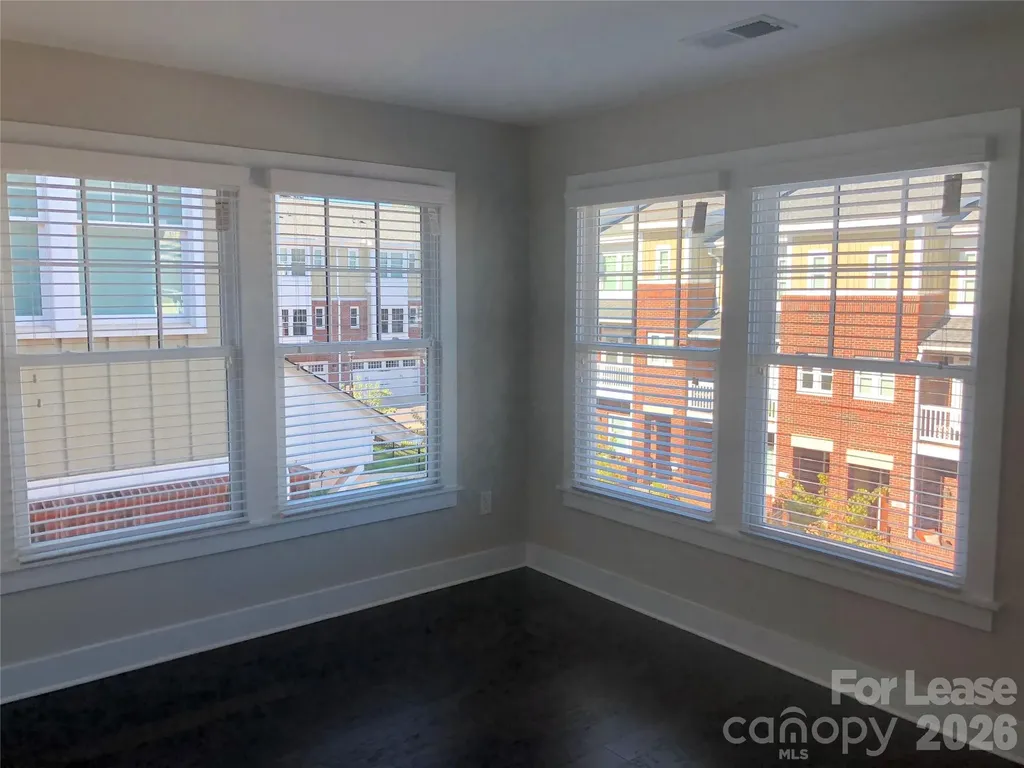 1218 Macomb Place Charlotte NC 28208