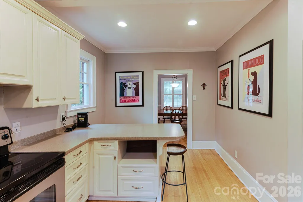 1825 Dilworth Road W Charlotte NC 28203