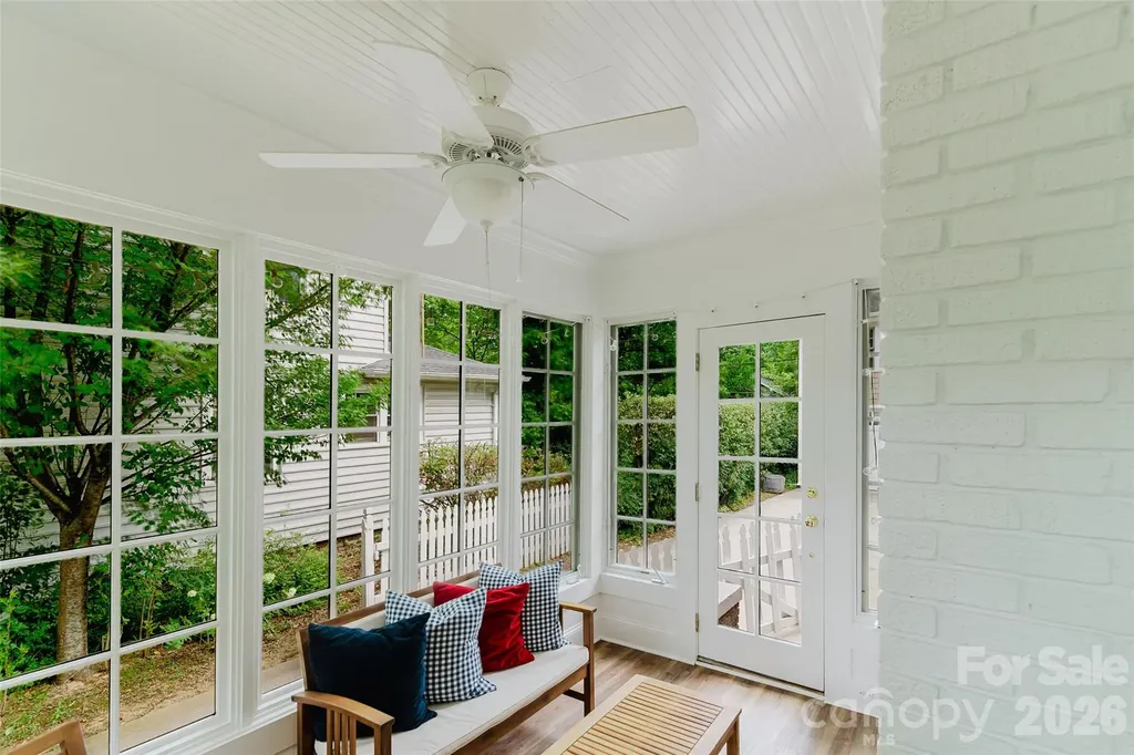 1825 Dilworth Road W Charlotte NC 28203