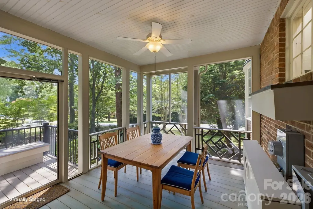 710 37th Avenue NE Hickory NC 28601